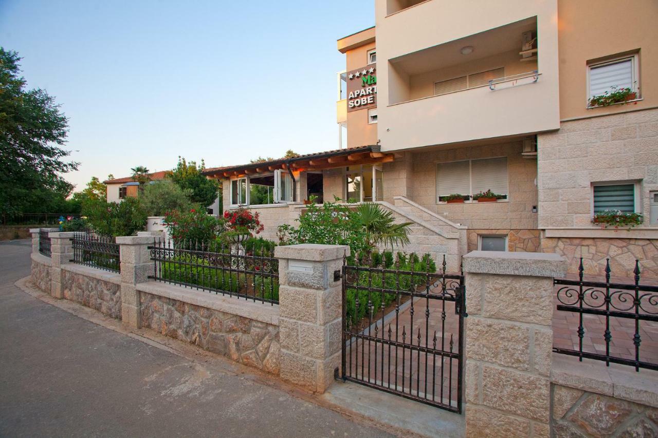 Apartments Maslina II Njivice Ngoại thất bức ảnh